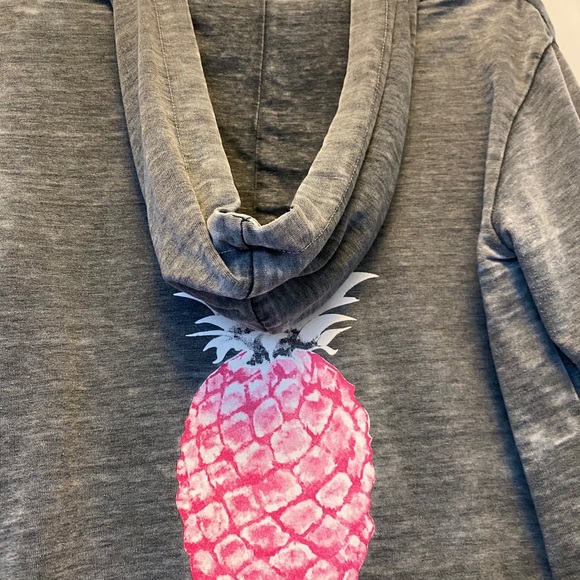 SPIRITUAL GANGSTER HOODIE - Picture 3 of 8